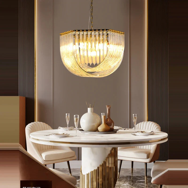https://cdn.shopify.com/s/files/1/2499/8120/files/lustre-suspendu-design-en-chrome-et-argent-pour-clairage-moderne-0.png?v=1728204849