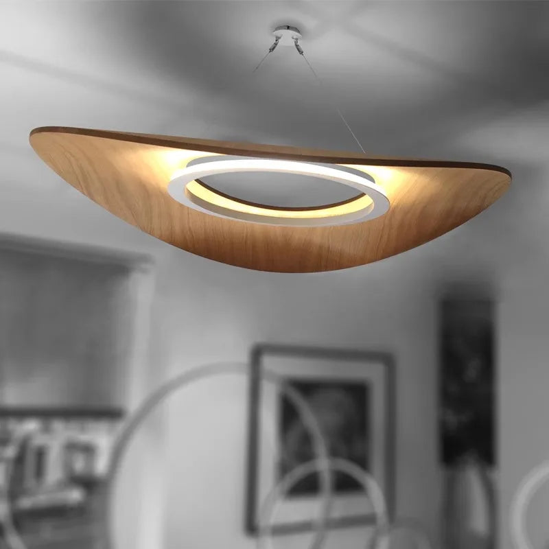 https://cdn.shopify.com/s/files/1/2499/8120/files/lustre-minimaliste-moderne-en-bois-design-danois-0.png?v=1720284128