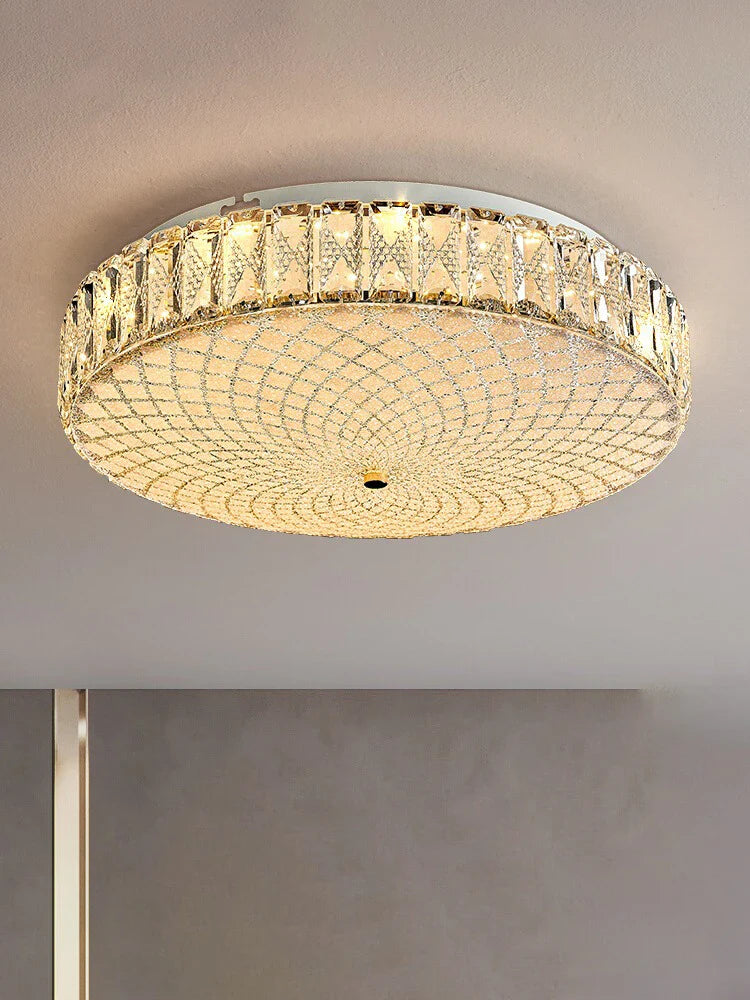 https://cdn.shopify.com/s/files/1/2499/8120/files/plafonnier-led-en-cristal-de-luxe-au-design-moderne-de-haute-qualit-2024-0.png?v=1720283492