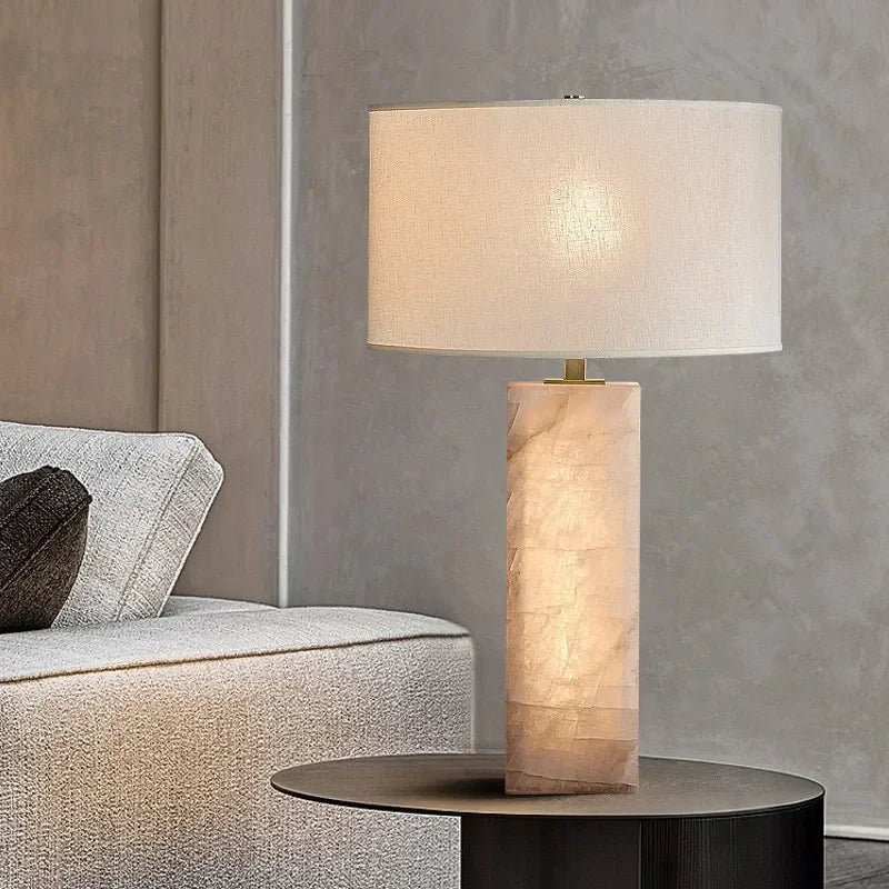 https://cdn.shopify.com/s/files/1/2499/8120/files/lustre-tendance-naturel-en-marbre-design-lumineux-moderne-0.png?v=1728262506