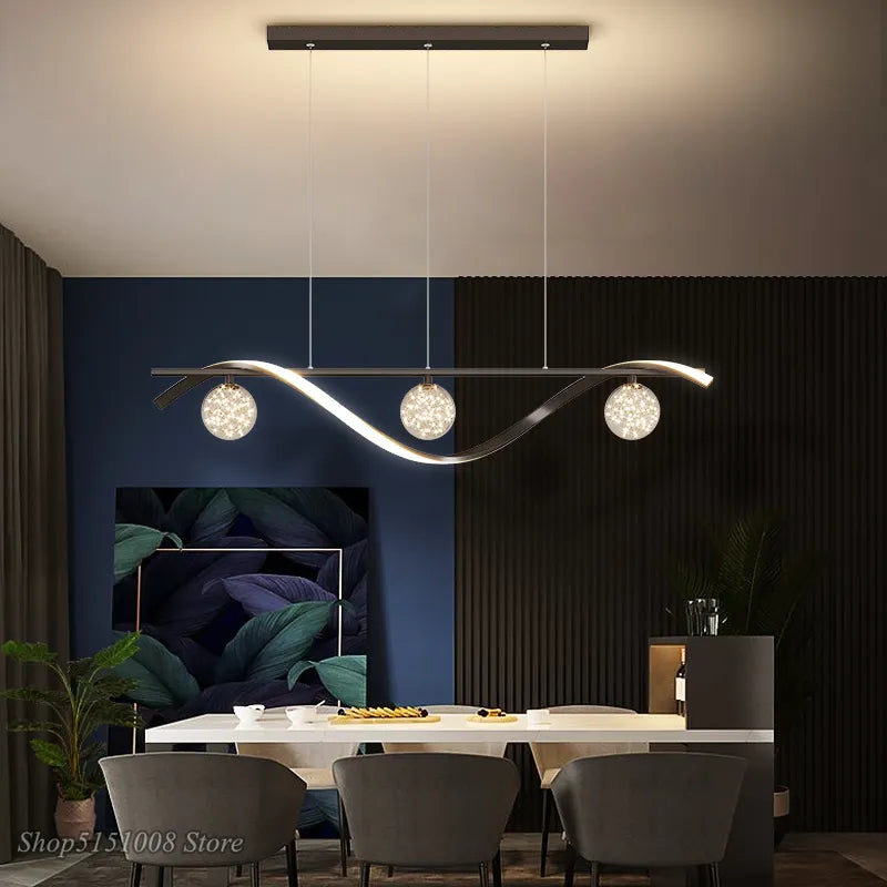 https://cdn.shopify.com/s/files/1/2499/8120/files/personnalit-nordique-moderne-salle-manger-lustre-2021new-lumi-re-luxe-minimaliste-designer-toil-bar-comptoir-led-long-lustre-5.png?v=1711889271