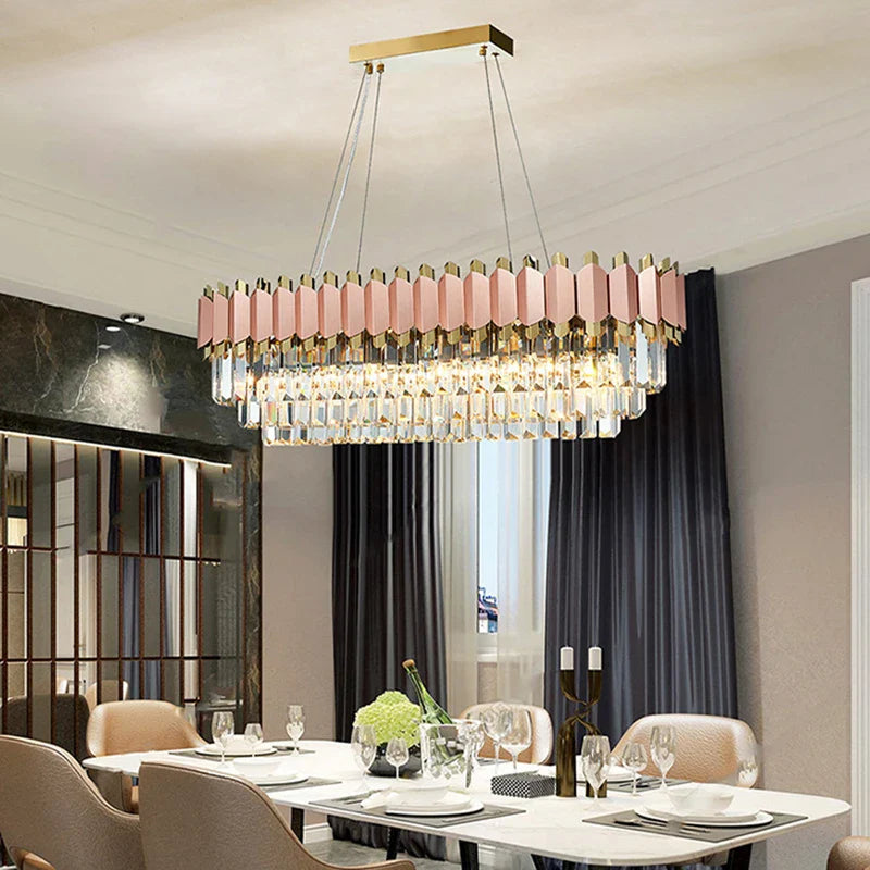 https://cdn.shopify.com/s/files/1/2499/8120/files/plafonnier-led-suspendu-en-cristal-design-moderne-id-al-pour-table-manger-0.png?v=1720312932