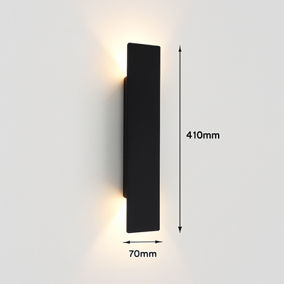 https://cdn.shopify.com/s/files/1/2499/8120/files/applique-murale-aluminium-maison-couloir-10.png?v=1773154477
