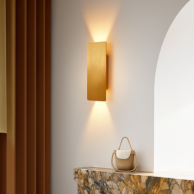 https://cdn.shopify.com/s/files/1/2499/8120/files/applique-murale-aluminium-maison-couloir-2.png?v=1773154477