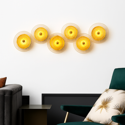https://cdn.shopify.com/s/files/1/2499/8120/files/applique-murale-en-cristal-design-moderne-pour-int-rieur-d-coratif-2.png?v=1773410410