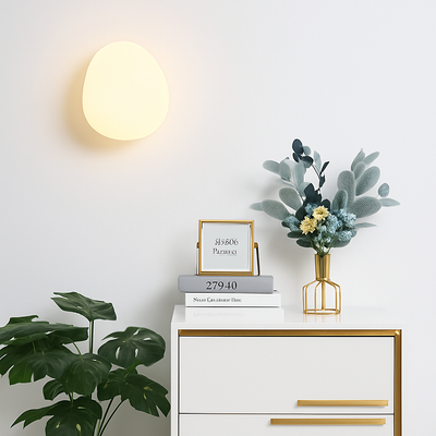 https://cdn.shopify.com/s/files/1/2499/8120/files/applique-murale-en-verre-au-design-irr-gulier-minimaliste-nordique-5.png?v=1773409873
