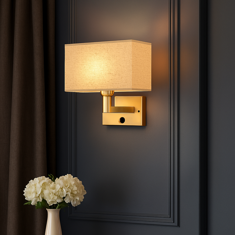https://cdn.shopify.com/s/files/1/2499/8120/files/applique-murale-led-avec-abat-jour-en-tissu-9.png?v=1774126463