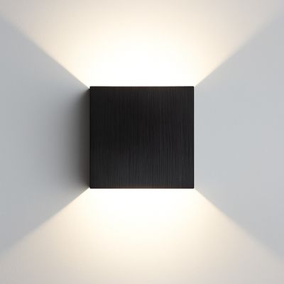 https://cdn.shopify.com/s/files/1/2499/8120/files/applique-murale-led-carr-es-en-aluminium-pour-d-coration-murale-7.png?v=1773658861