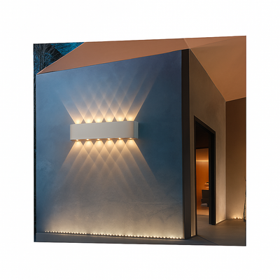 https://cdn.shopify.com/s/files/1/2499/8120/files/applique-murale-led-ext-rieure-en-aluminium-haute-luminosit-pour-jardin-et-cour-0.png?v=1773853381