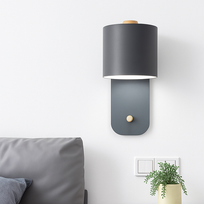 https://cdn.shopify.com/s/files/1/2499/8120/files/applique-murale-moderne-led-aux-formes-arrondies-en-m-tal-et-bois-nordic-1.png?v=1773515914