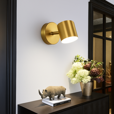 https://cdn.shopify.com/s/files/1/2499/8120/files/applique-murale-moderne-led-style-spotlight-dor-liudmila-7.png?v=1773883033