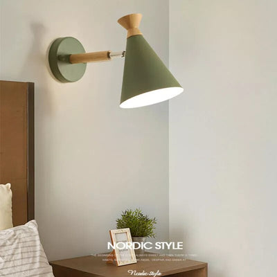 Applique murale verte en bois massif de style nordique