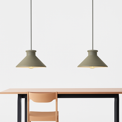 https://cdn.shopify.com/s/files/1/2499/8120/files/design-led-lustres-en-ciment-suspension-led-luminaires-am-ricain-cr-atif-vintage-lampe-salle-manger-restaurant-luminaire-1.png?v=1773509522