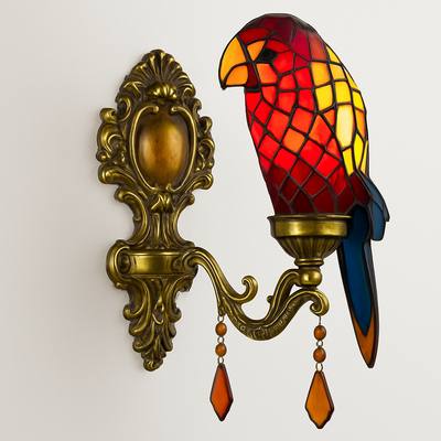 https://cdn.shopify.com/s/files/1/2499/8120/files/lustre-art-d-co-design-tiffany-parrot-pour-un-clairage-l-gant-23.png?v=1772201975
