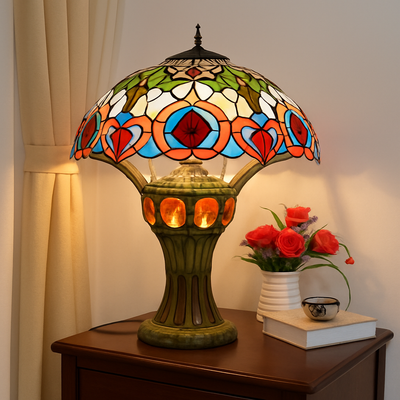 https://cdn.shopify.com/s/files/1/2499/8120/files/lustre-art-d-co-design-tiffany-parrot-pour-un-clairage-l-gant-6.png?v=1772202056