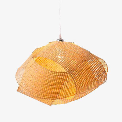 https://cdn.shopify.com/s/files/1/2499/8120/products/lustre-design-nuage-entrelacee-en-bambou-tatami_f14b54f9-f6ef-458d-a201-957acee8a4eb.jpg?v=1632837774