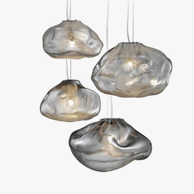 https://cdn.shopify.com/s/files/1/2499/8120/files/lustre-en-verre-design-cr-atif-nuage-luminaire-d-coratif-int-rieur-4.png?v=1719477426