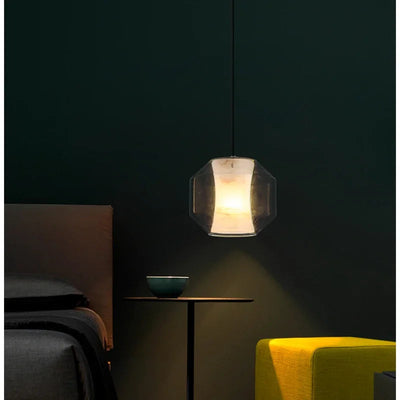 https://cdn.shopify.com/s/files/1/2499/8120/files/lustre-en-verre-naturel-design-nordique-pour-d-coration-int-rieure-5.jpg?v=1735116859