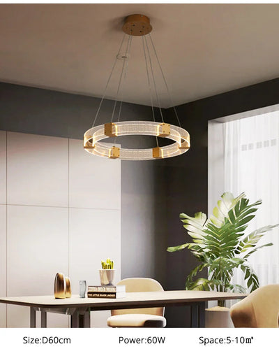 https://cdn.shopify.com/s/files/1/2499/8120/files/lustre-moderne-en-cristal-design-nordique-pour-d-coration-int-rieure-3.jpg?v=1722991395