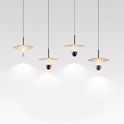 https://cdn.shopify.com/s/files/1/2499/8120/files/nordique-designer-cr-atif-lustre-suspension-led-suspension-ufo-chevet-bar-chambre-restaurant-d-cor-la-maison-clairage-int-rieur-0.jpg?v=1708953101