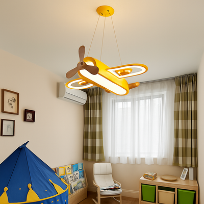 https://cdn.shopify.com/s/files/1/2499/8120/files/plafonnier-avion-led-jaune-bleu-design-minimaliste-plafonnier-en-bois-pour-chambre-d-enfant-maison-b-b-gar-ons-enfant-suspension-4.png?v=1773522552