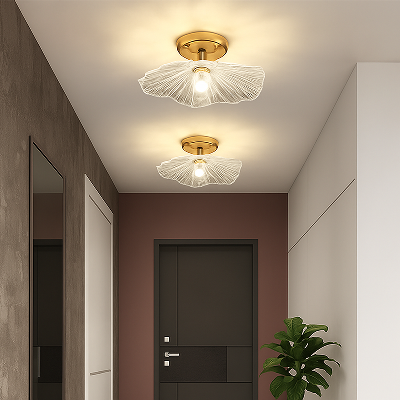 https://cdn.shopify.com/s/files/1/2499/8120/files/plafonnier-led-en-verre-au-design-moderne-0_47e0f912-edf2-4a2f-b95b-e886259906b9.png?v=1773243436