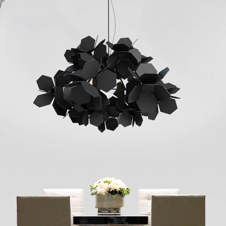 https://cdn.shopify.com/s/files/1/2499/8120/products/LustredesignaLEDavecplaquesplatesNovel_072e8633-dbe8-4100-baf6-490f02f319f8.jpg?v=1632840921