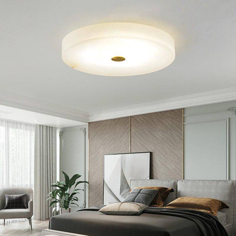 https://cdn.shopify.com/s/files/1/2499/8120/products/plafonnier-design-led-marbre-arrondi-avec-disque-dore-villa_c4fbed83-a049-4193-867e-f4a1c2042348.jpg?v=1632848372