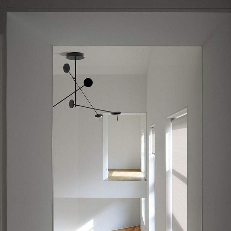 https://cdn.shopify.com/s/files/1/2499/8120/products/lustre-design-luxury-en-metal-argente-moderna.jpg?v=1638361675