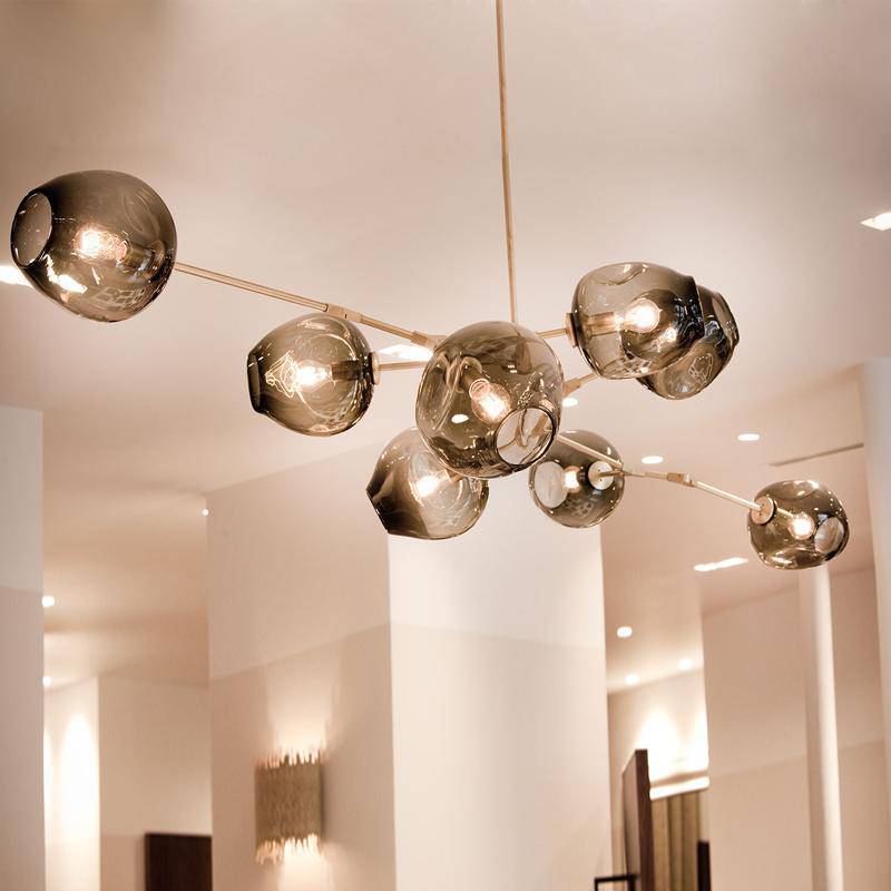https://cdn.shopify.com/s/files/1/2499/8120/products/lustre-design-avec-plusieurs-bras-et-abat-jour-vintage_7ae32e49-d22d-4e49-bd03-2d618f50ff0c.png?v=1632785936