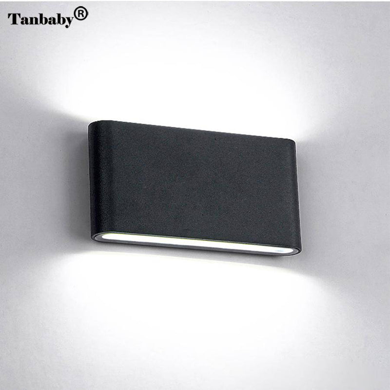 https://cdn.shopify.com/s/files/1/2499/8120/products/applique-murale-led-tanbady_042e3ab0-5048-4b7c-8de8-f50f96a53a0b.jpg?v=1632784430