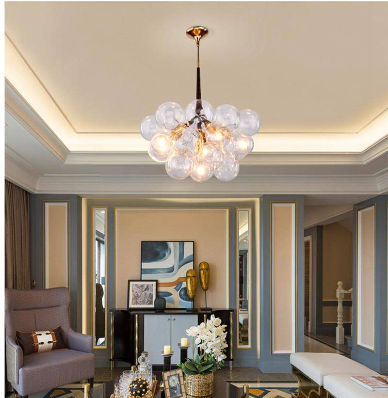 https://cdn.shopify.com/s/files/1/2499/8120/products/lustre-design-avec-bulles-en-verre-modern_e10724f3-05ac-45f9-92cb-5ec8a561a7bc.jpg?v=1632791523