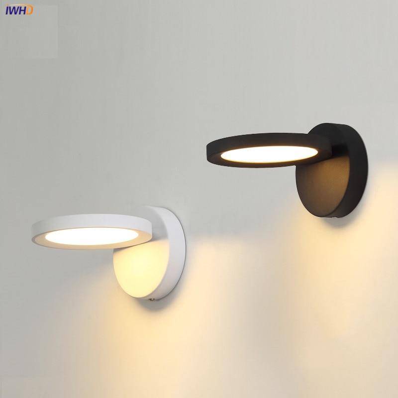 https://cdn.shopify.com/s/files/1/2499/8120/products/applique-murale-led-rond-besy_159a6d2e-22d0-408d-b7d0-f57d799de316.png?v=1632836203