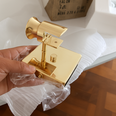 https://cdn.shopify.com/s/files/1/2499/8120/files/simple-chambre-salon-cristal-applique-murale-led-lampe-miroir-avant-lampe-salle-de-bain-maquillage-lampe-applique-murale-d-cor-la-maison-lumi-res-miroir-lampe-4.png?v=1773631698