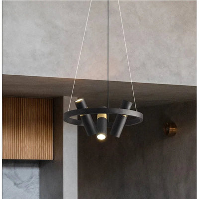 https://cdn.shopify.com/s/files/1/2499/8120/files/suspension-led-rotative-en-fer-forg-au-design-moderne-3.jpg?v=1708969176